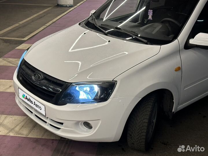 LADA Granta 1.6 МТ, 2012, 168 000 км