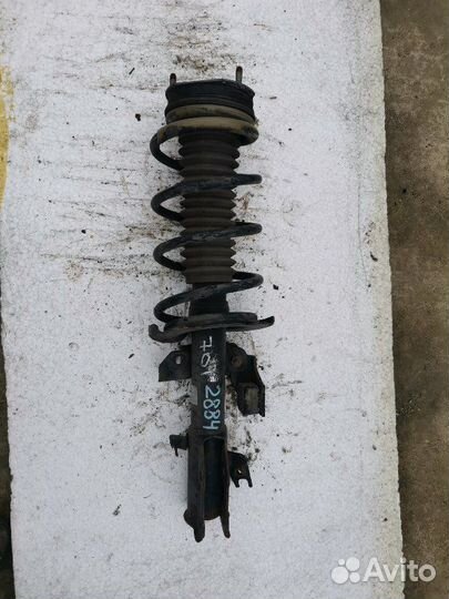 Стойка передняя правая Mazda Demio DE3FS