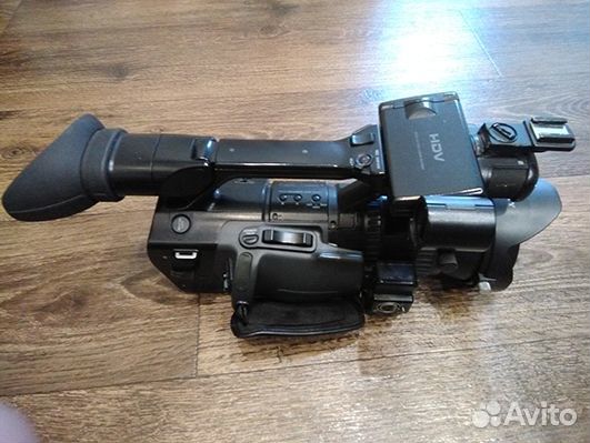 Видеокамера Sony HVR - Z1E