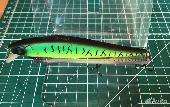 Воблер Sprut Asaba 110F