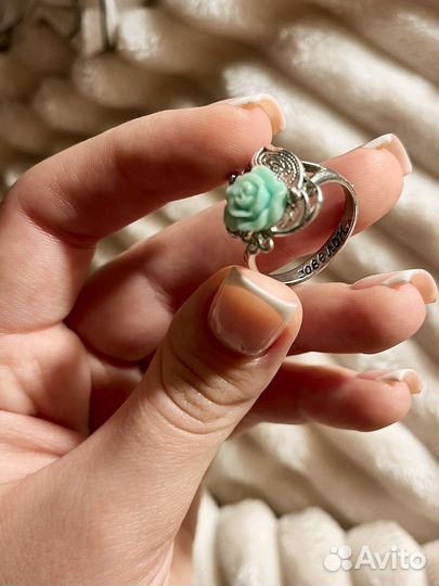 Кольцо женское