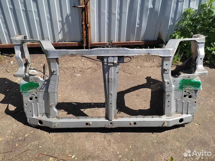 Панель передняя (телевизор) Honda CR-V