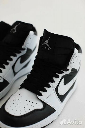 Кроссовки Nike