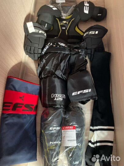 Форма хоккейная детская новая (комплект)