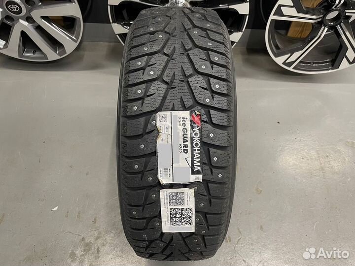 Yokohama Ice Guard Stud IG55 265/65 R17 116T