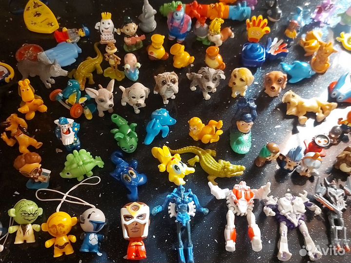 Игрушки из киндера пакетом