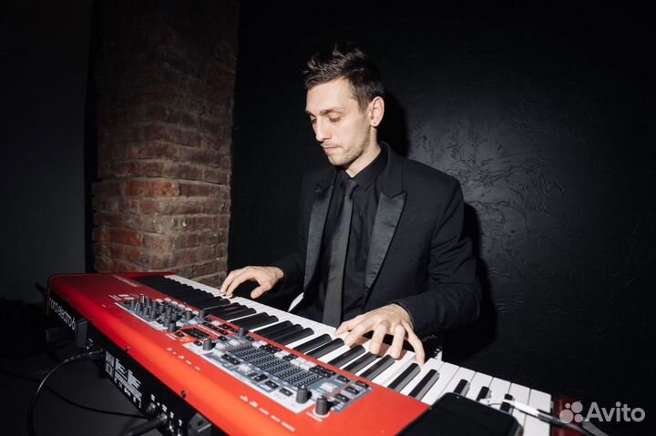 Уроки фортепиано, пианино и синтезатора