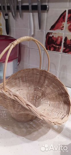 Корзина плетеная