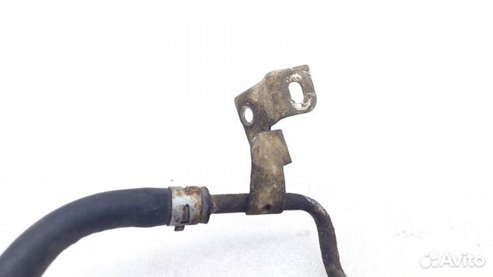 Трубка масляная левая Toyota Land Cruiser 200