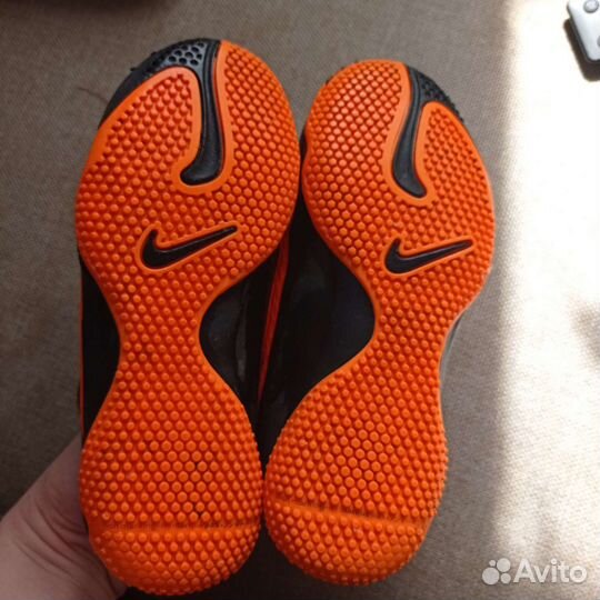 Бутсы nike hypervenom