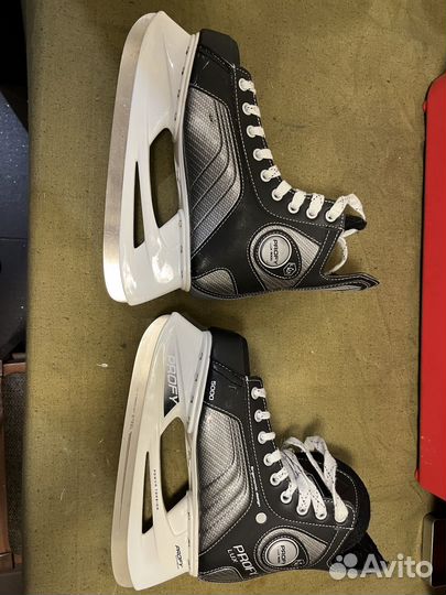 Коньки хоккейные 37 размер