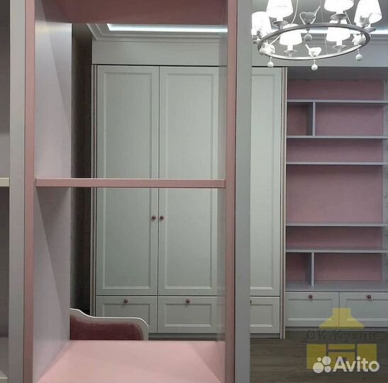 Встраиваемый шкаф