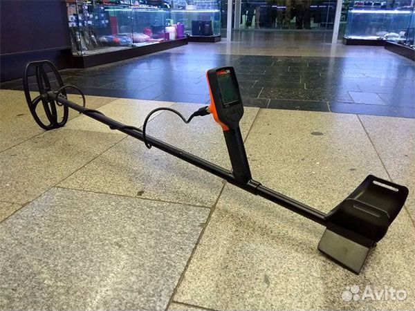 Металлоискатель quest x5