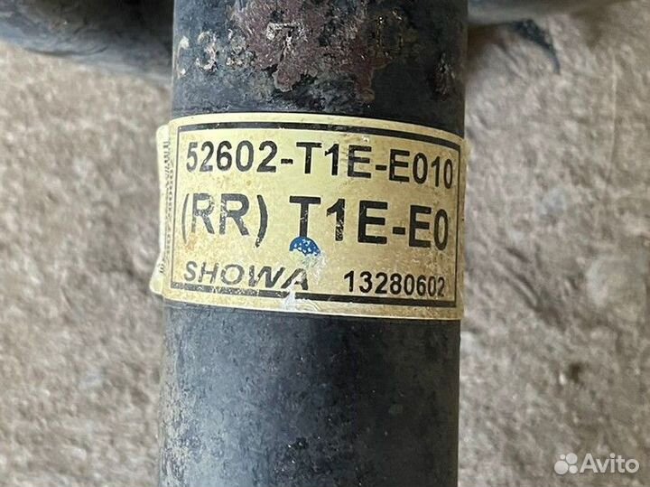 Амортизатор задний honda cr-v 4