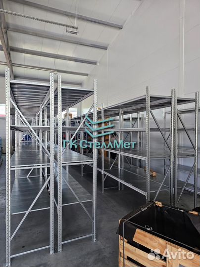 Грузовые металлические стеллажи