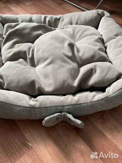 Лакомства сумка шампунь лежанки миска собак