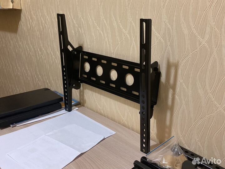 Кронштейн для тв
