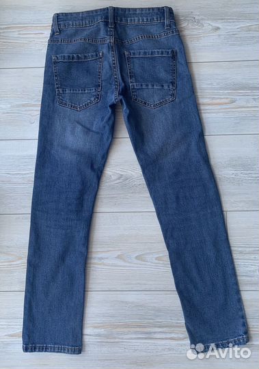Джинсы