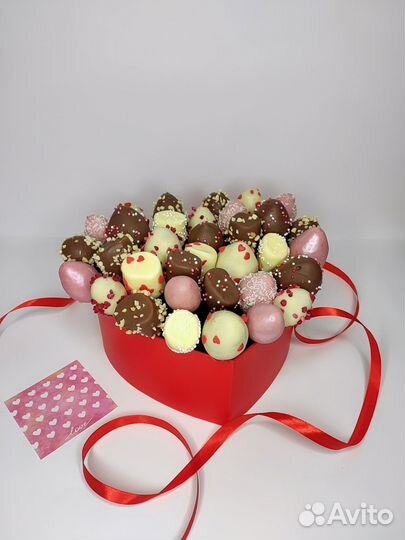 Букет из клубники в шоколаде к 14 февраля