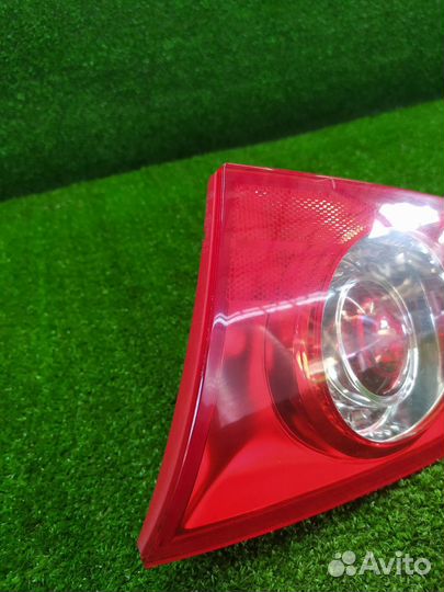 Стоп-сигнал задний правый Volkswagen Passat