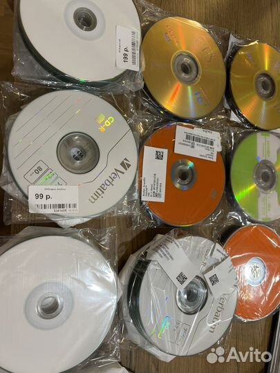 25 Cd + 60 dvd