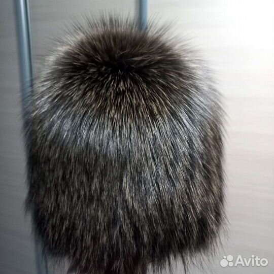 Шапка женская новая натуральная енот на трикотаже