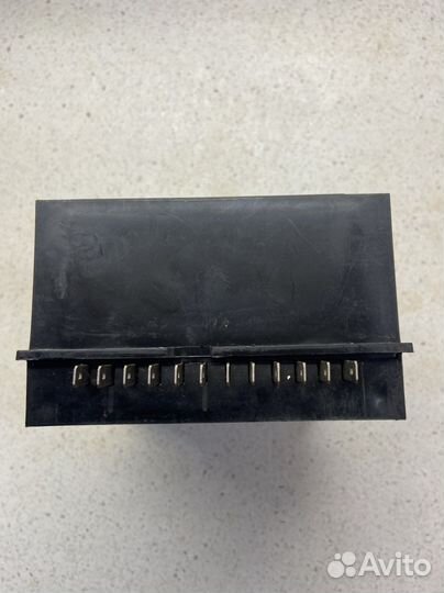 Устройство электронное реверсивное