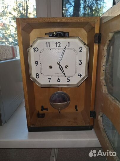 Настенные часы 