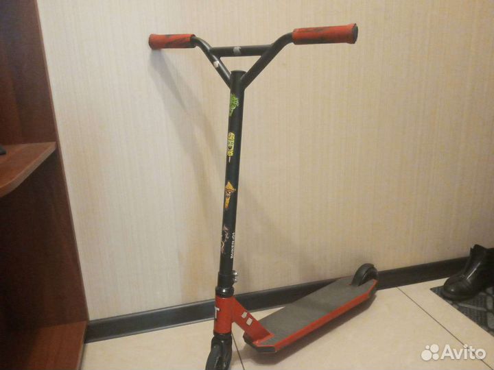 Трюковой самокат tech team duker 101