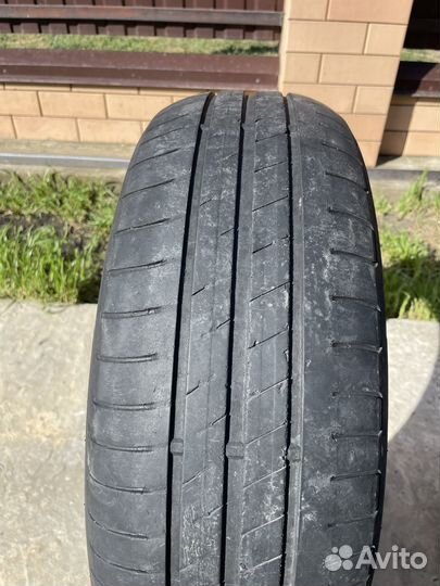 Goodyear EfficientGrip Performance 185/65 R15 88