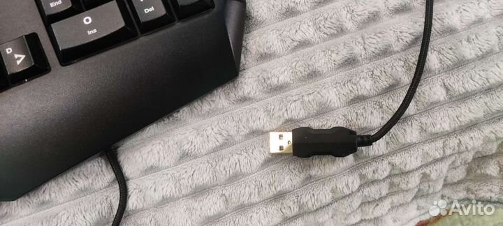 Игровая клавиатура с подсветкой