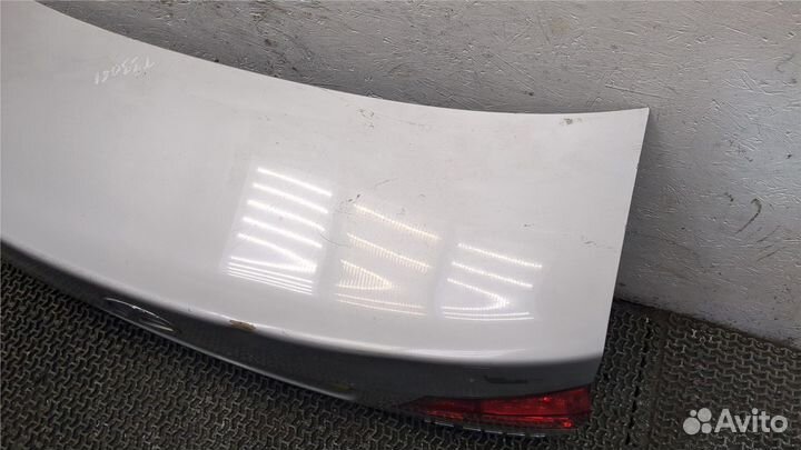 Крышка багажника Lexus IS, 2005