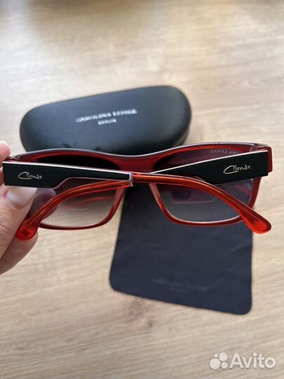 Солнцезащитные очки Carolina Lemke