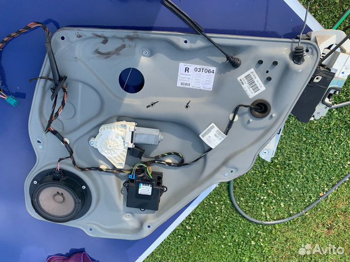 Комплект з/ч для правых дверей Mercedes A180 W169