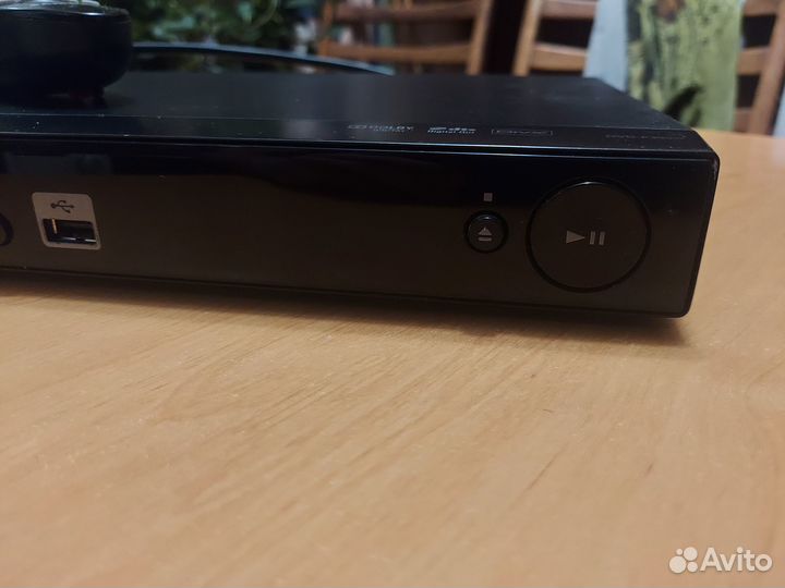 DVD плеер с караоке Samsung dvd-p390k