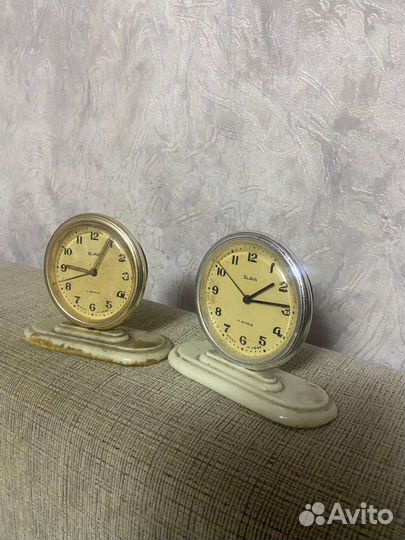 Часы будидьник настольные молния СССР
