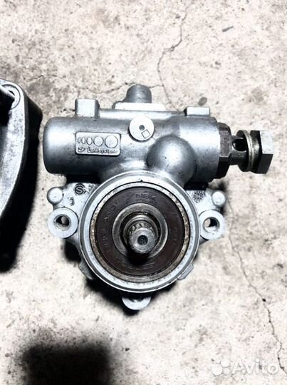 Насос гур audi 4.2BAS BAR allroad c5 2005