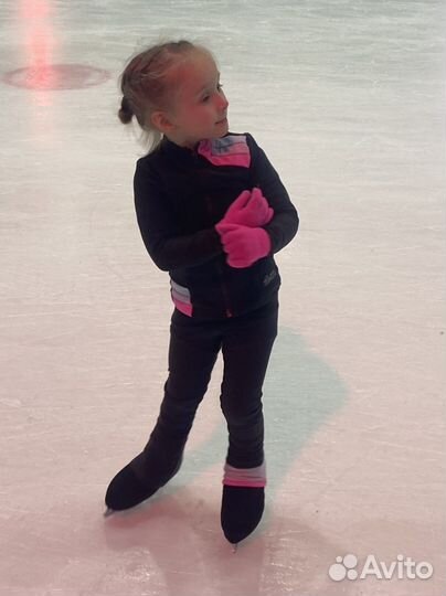 Костюм для фигурного катания 110