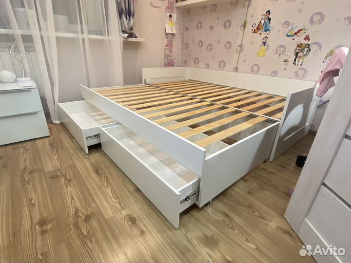 Кровать кушетка IKEA бримнэс