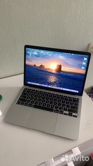 Apple MacBook Air 13 2020 M1