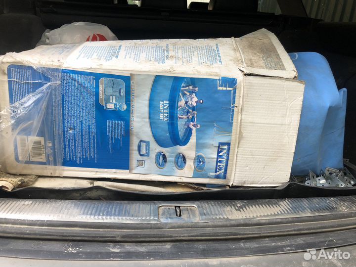 Надувной бассейн