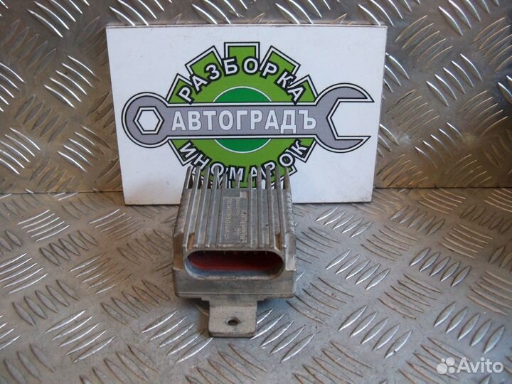 Блок управления вентилятором Mercedes Benz W210