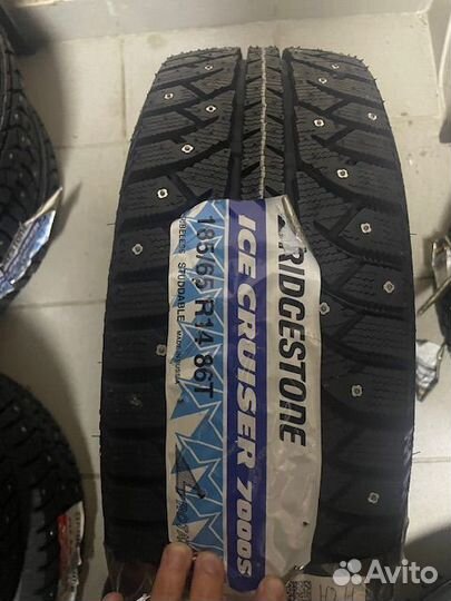 Bridgestone Ice Cruiser 7000S 185/65 R14 86T