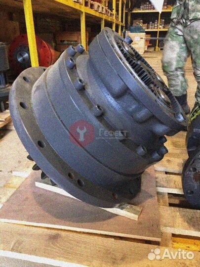 Редуктор поворота Doosan DX520LCA 130426-00005A