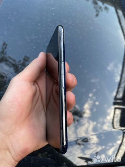 iPhone X, 256 ГБ