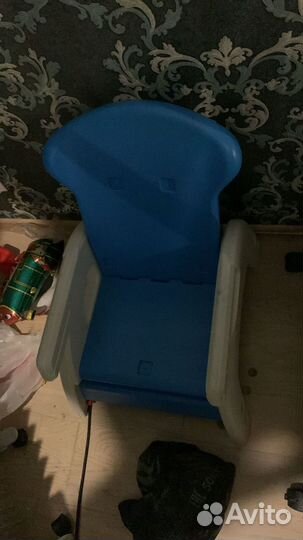 Детский стол и стул