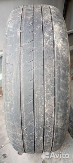 Dunlop Grandtrek ST30 225/60 R18