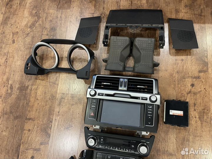 Комплект первого рестайлинга салона Prado 150