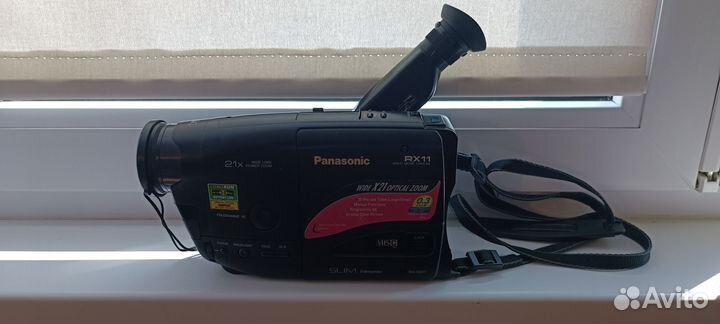 Кассетная видеокамера