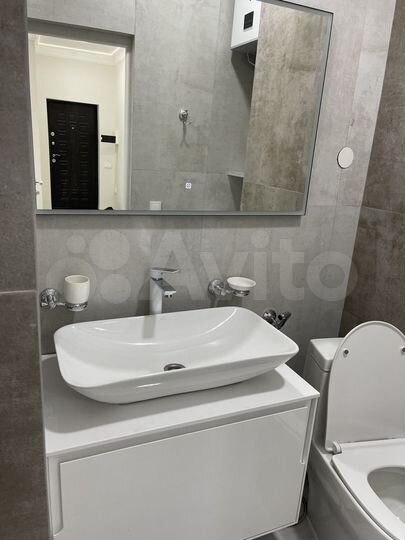 2-к. квартира, 60 м², 6/13 эт.
